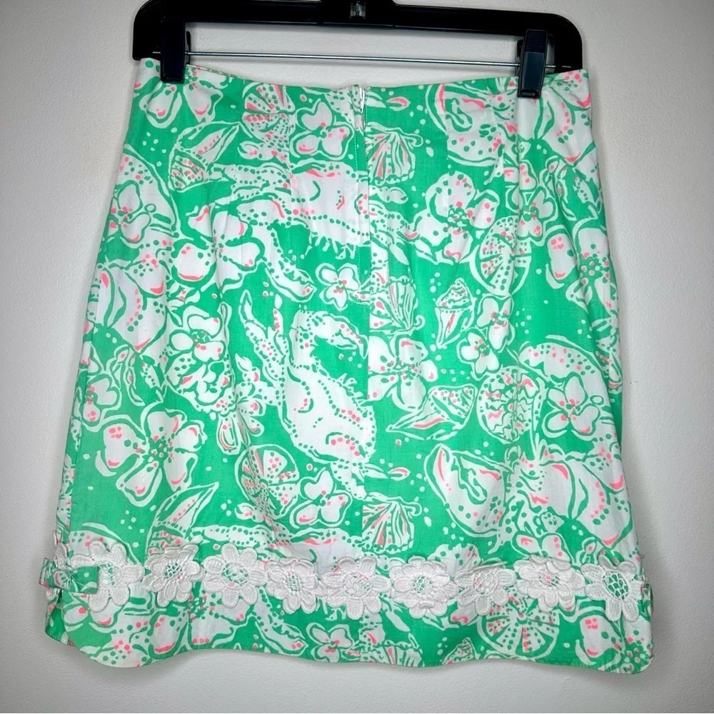 Lilly Pulitzer Beach Bash Corrie Green and White Mini Skirt Size 2